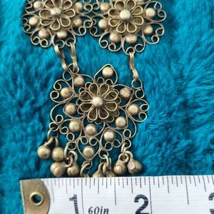 VINTAGE NECKLACE